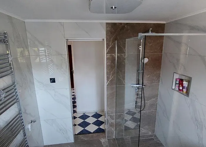 Melodias Vendeghaz Gyenesdiás